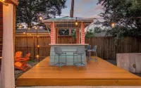 FIFA‑Ready | 5Br Retreat w/ Heated Pool & Fire Pit