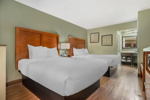 Quality Inn & Suites Near Panama City Beach
