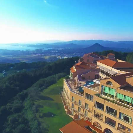 Yumihari-No-OKA Hotel