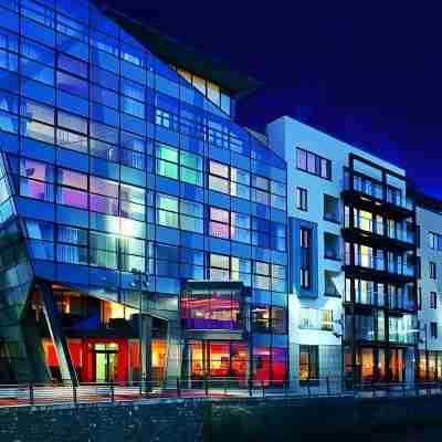 The Glasshouse Hotel Exterior