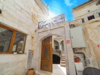 Tyana Cave House Hotels in Nar