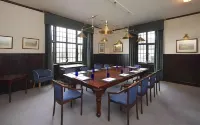 Royal Marine Hotel
