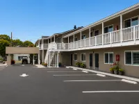 Rockview Inn and Suites