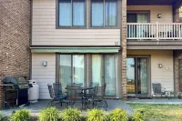 Windmill Point' Home: Steps to Beach & Pier! - WiFi