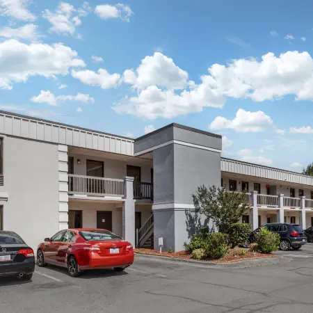 Econo Lodge Research Triangle Park