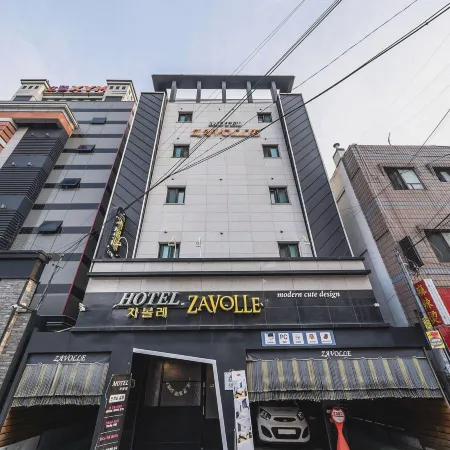 Zavolle Hotel
