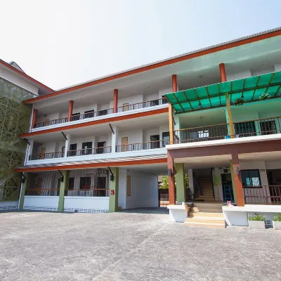 Sirimunta Hotel Chiang Rai Suite & Residence Hotels near Roy Hun Noodle