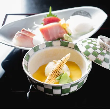 Hakone Pax Yoshino
