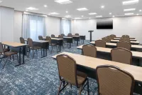 Hampton Inn & Suites Berkshires-Lenox - Pools