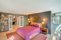 Mtn-View Retreat in Huson Valley: Great for Groups - parking