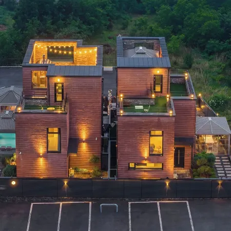 Chuncheon Stay Moon