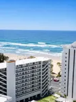 Prime Location 2 Double Bed Room Surfers - 2-Star