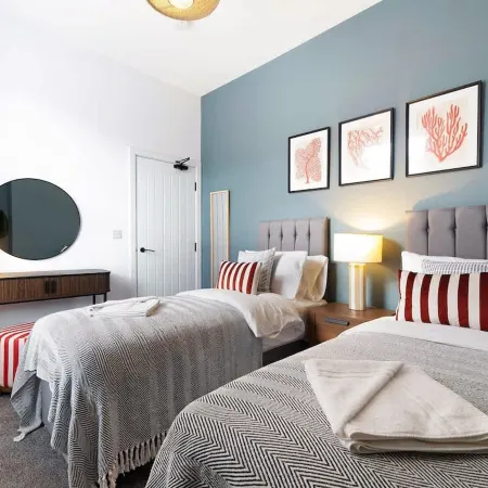 High-spec Hartlepool 3BR Apartment Sleeps 5 by Stay With Us