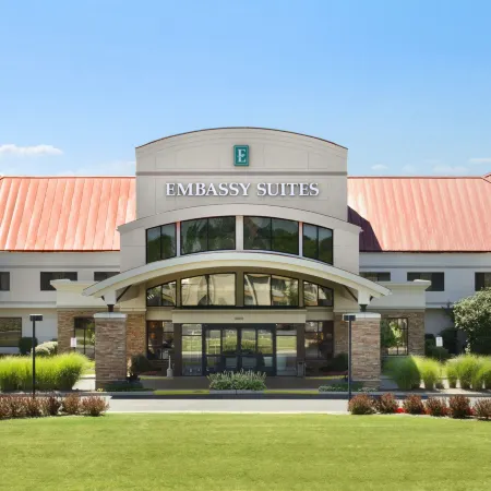 Embassy Suites by Hilton Detroit Metro Airport