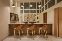 Keys Prima by Lemon Tree Hotels, Pimpri, Pune - Quầy Bar