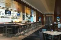 Renaissance Baltimore Harborplace Hotel - Barer