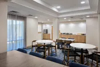 Fairfield Inn & Suites Cleveland Avon - Breakfast