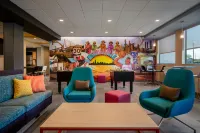 Tru by Hilton Merrillville - 3-Star