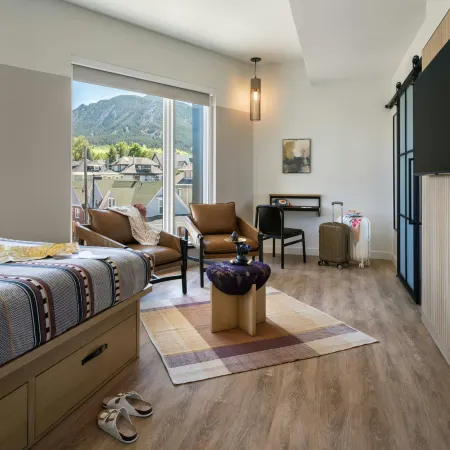 Moxy Boulder