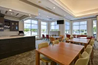 Hilton Garden Inn Panama City - bar