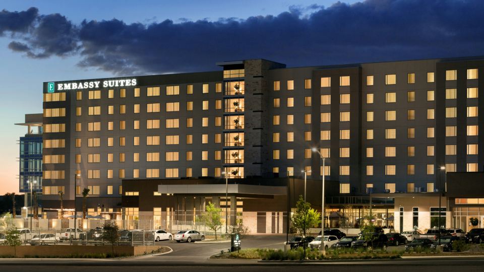 Embassy Suites by Hilton San Antonio Landmark
