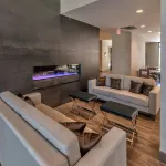 Hampton Inn and Suites by Hilton South Lake Tahoe - Parkplatz