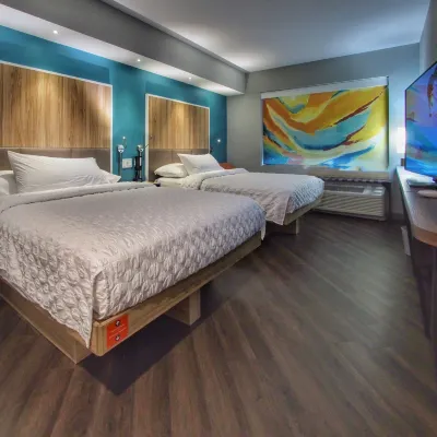 Tru by Hilton Oklahoma City Airport Hotels near White Water Bay