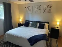 Cheerful 4 Bedroom Home - Back Yard/Game Room! - Wi-Fi