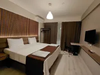 Moda Hotel - Parking