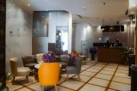 Nour Althuria Hotel - Elaf Almaqam - Mountain View