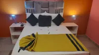 Chobe Kulotu Guest House - Gästehäuser