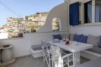 Anemelo Beach House in Panormos - Homestays