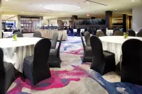 DoubleTree by Hilton Dallas - DFW Airport North - sarapan