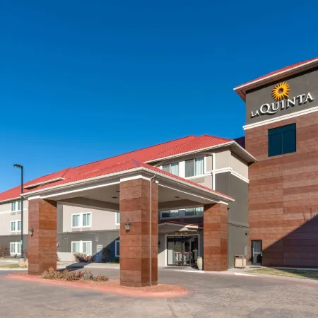 La Quinta Inn & Suites by Wyndham Rifle
