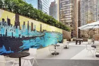 Hilton Grand Vacations Club Chicago Magnificent Mile - parking