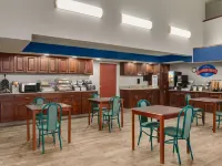 Baymont Inn & Suites by Wyndham Swanton/Toledo Airport Hotels in Lucas County