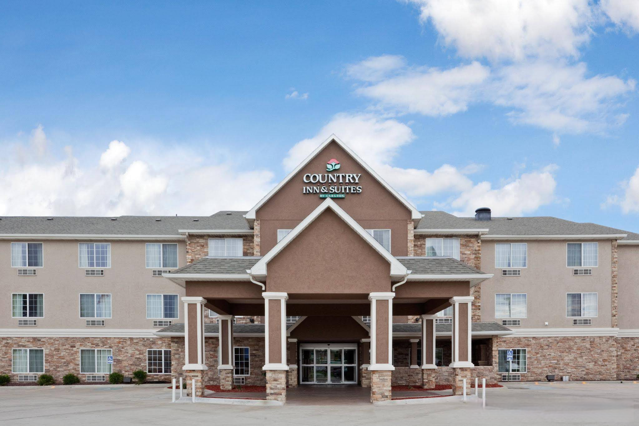 Country Inn & Suites by Radisson, Topeka West, KS