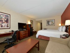 Hampton Inn East Aurora