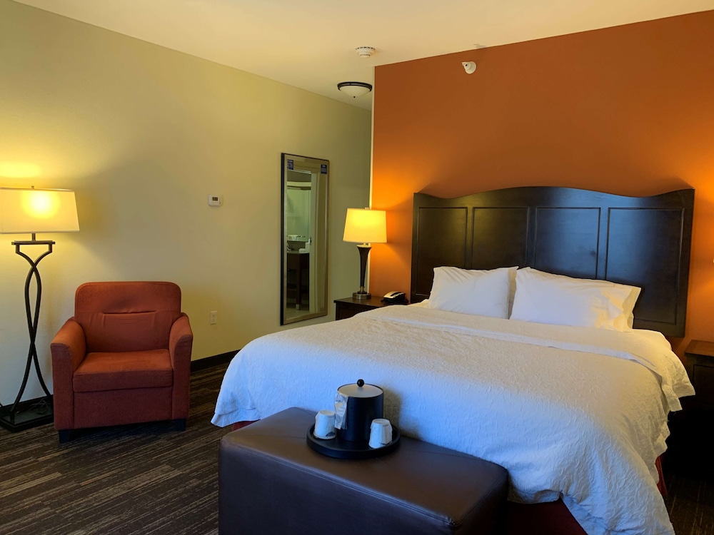 Hampton Inn Poplar Bluff