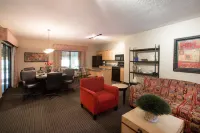 Holiday Inn & Suites ST. Paul NE - Lake Elmo Các khách sạn ở Oakdale