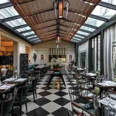 J.K. Place Paris Dining/Meeting Rooms