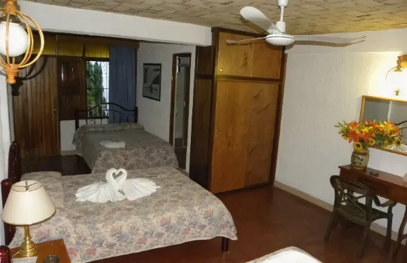 阿爾科斯 EMS 酒店