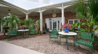 Best Western Plus Santee Inn - Parkering