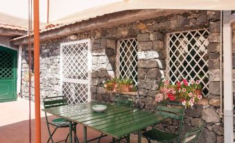 Villa 6 Pax East Sicily with Wide Garden Between Etna and Sea. Taormina 20 Min