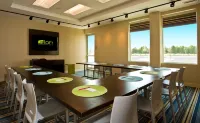 Aloft Dulles Airport North Hotels in Loudoun County