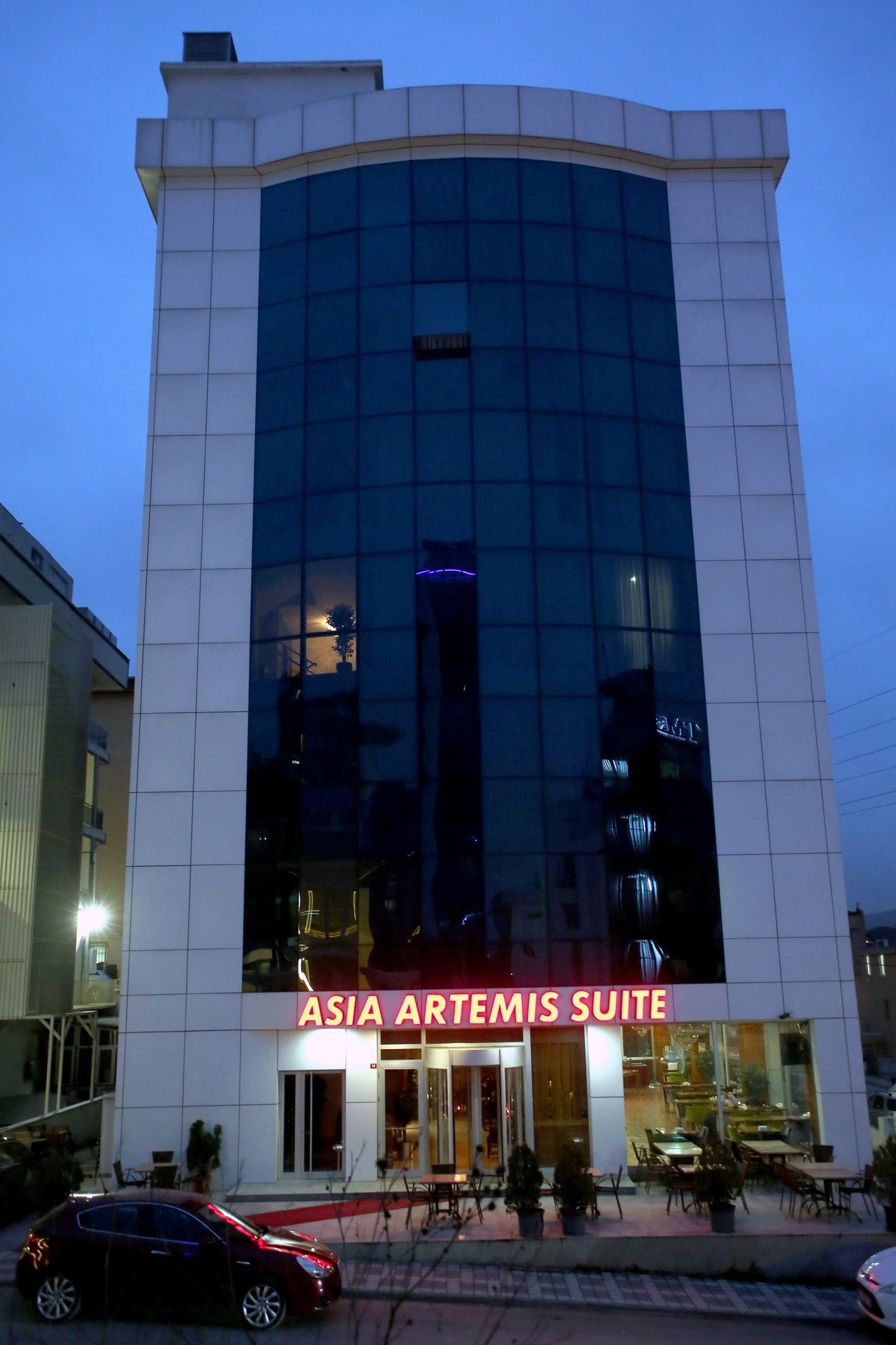 Asia Artemis Suite