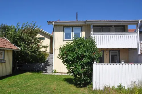 Bryggan Fjällbacka Hotels in Tanum