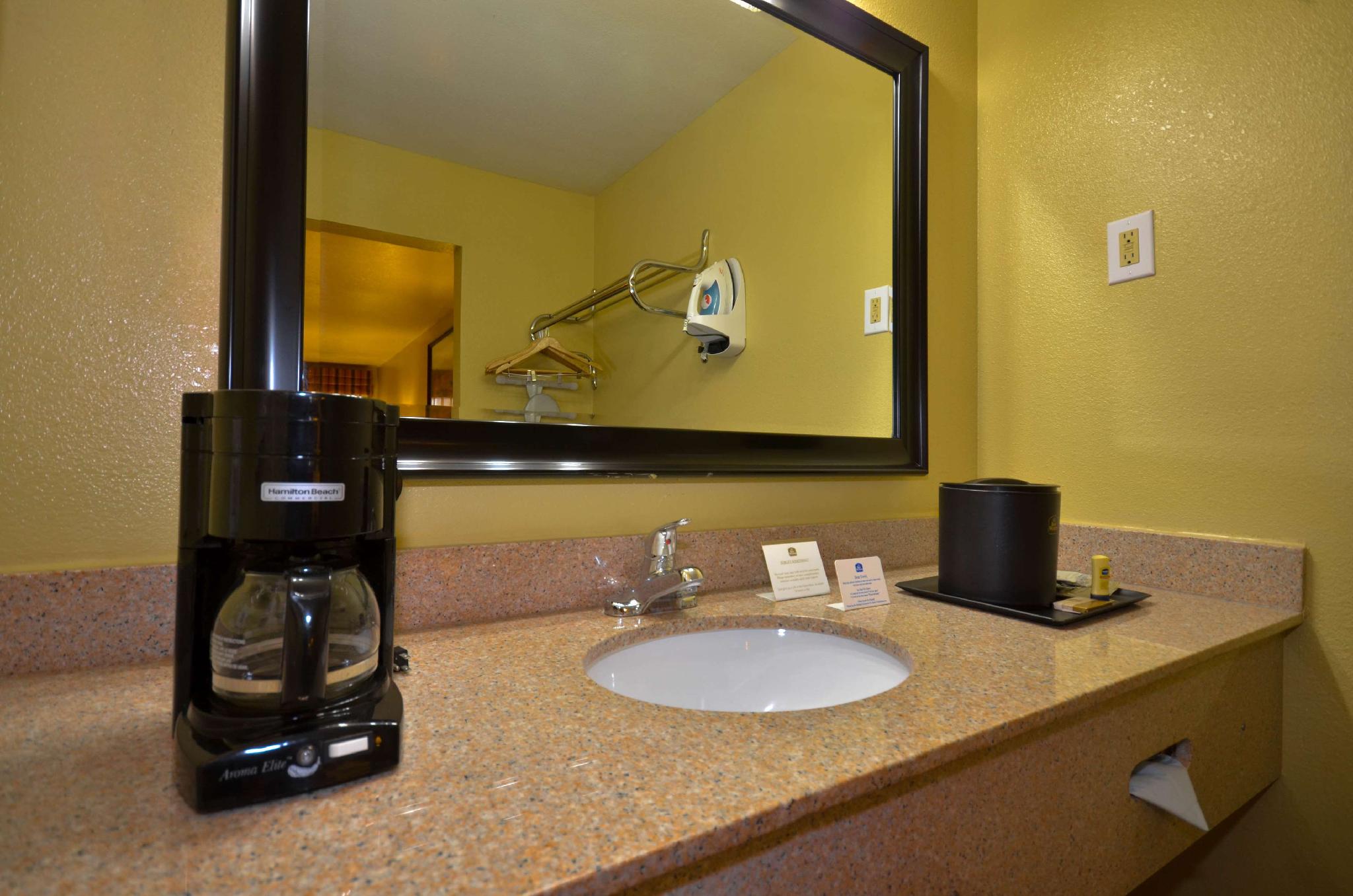 Best Western Executive Inn