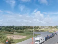 Zoë with Balcony Hotels in Bredene