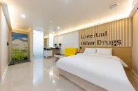 Hwasun Seolaeim Drive-in Motel - 2 ดาว